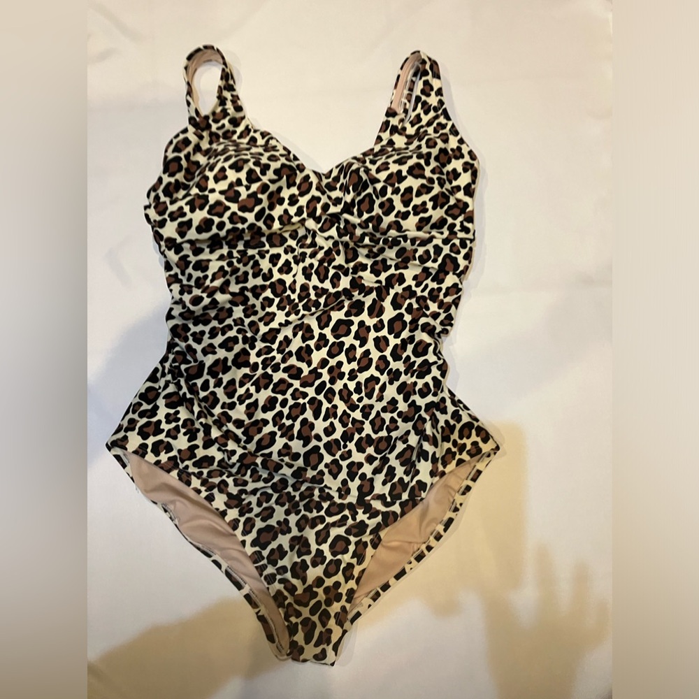 One piece swimsuit